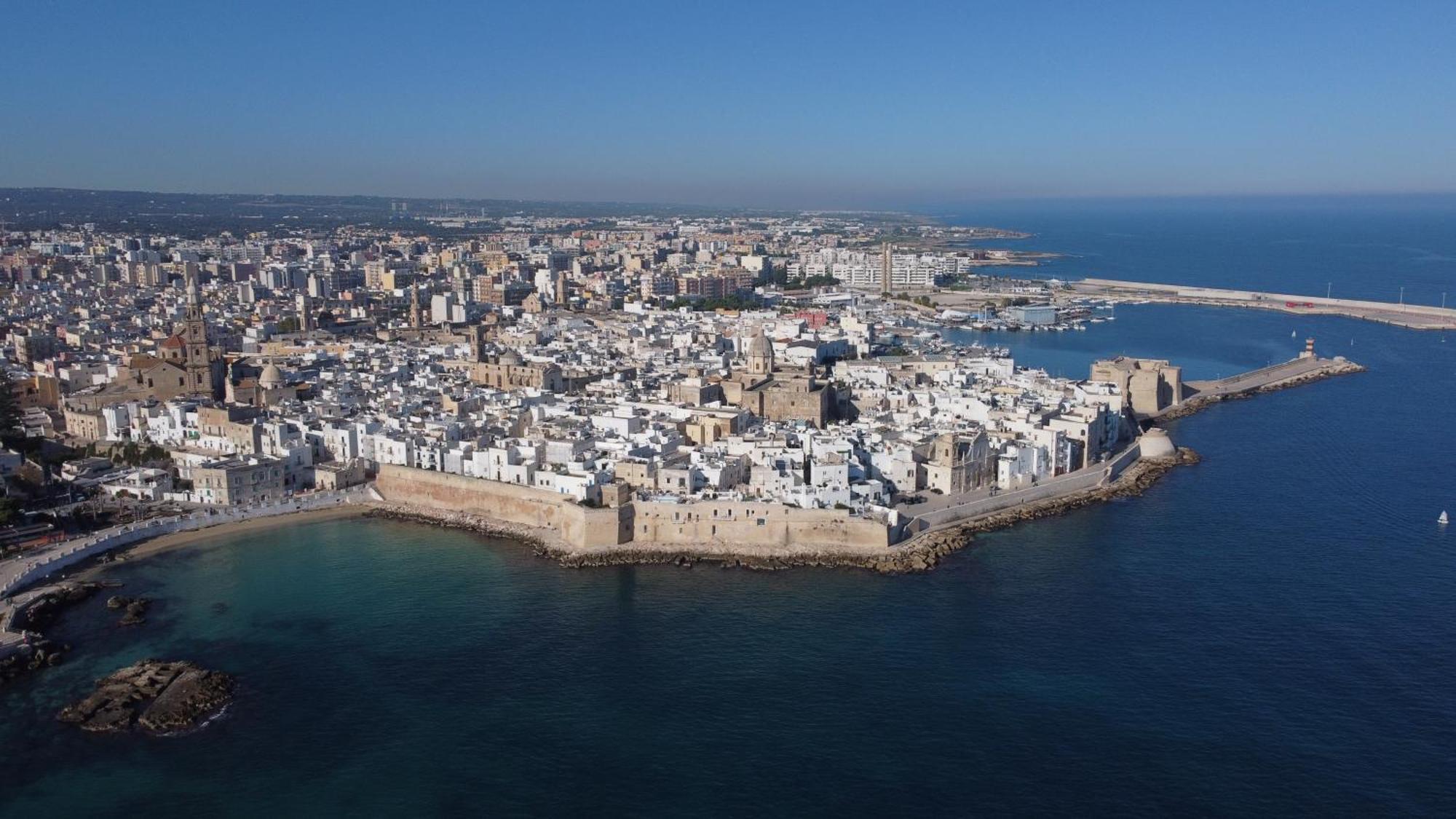 Archi Barbacana Monopoli Exteriör bild