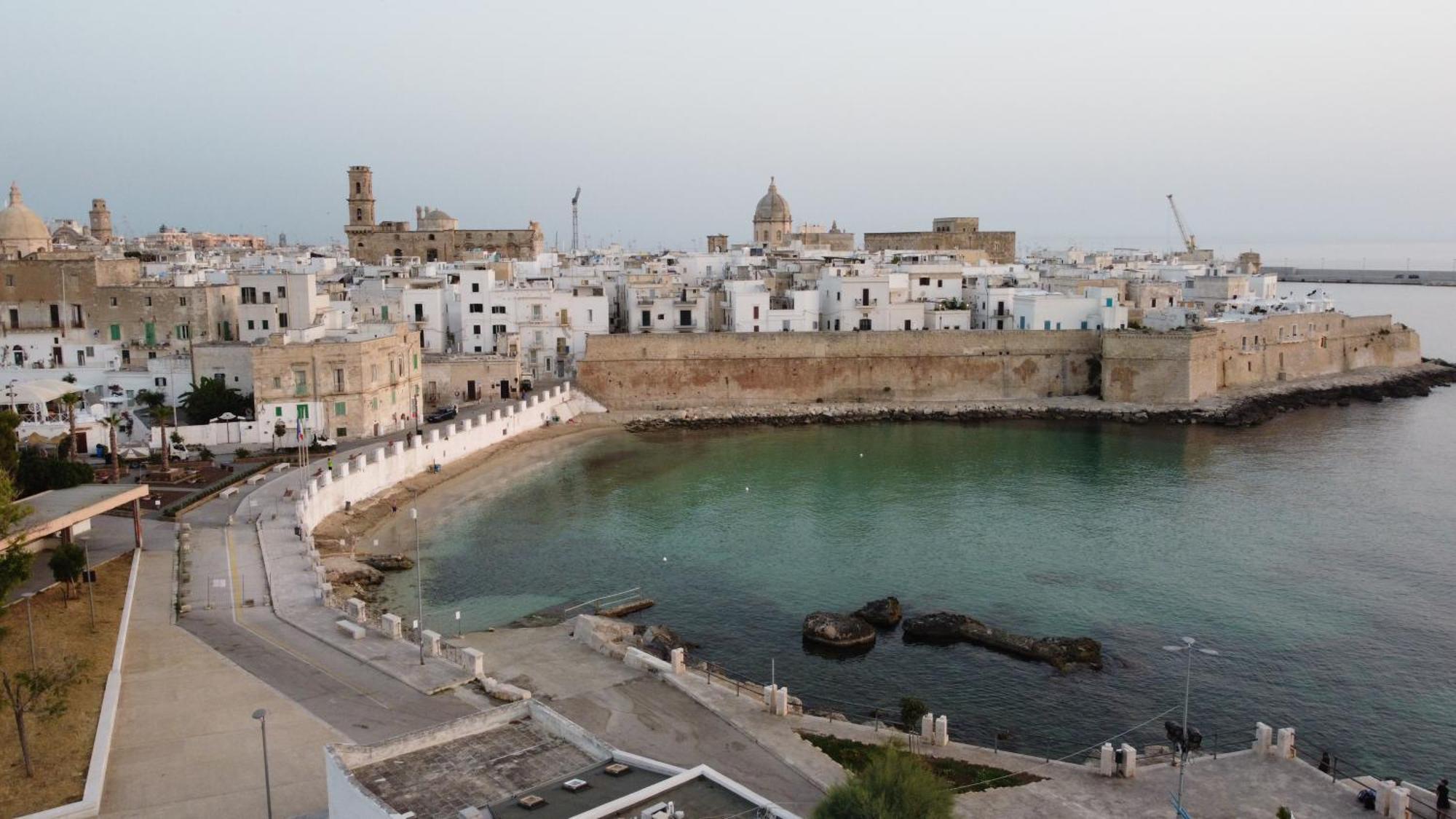 Archi Barbacana Monopoli Exteriör bild